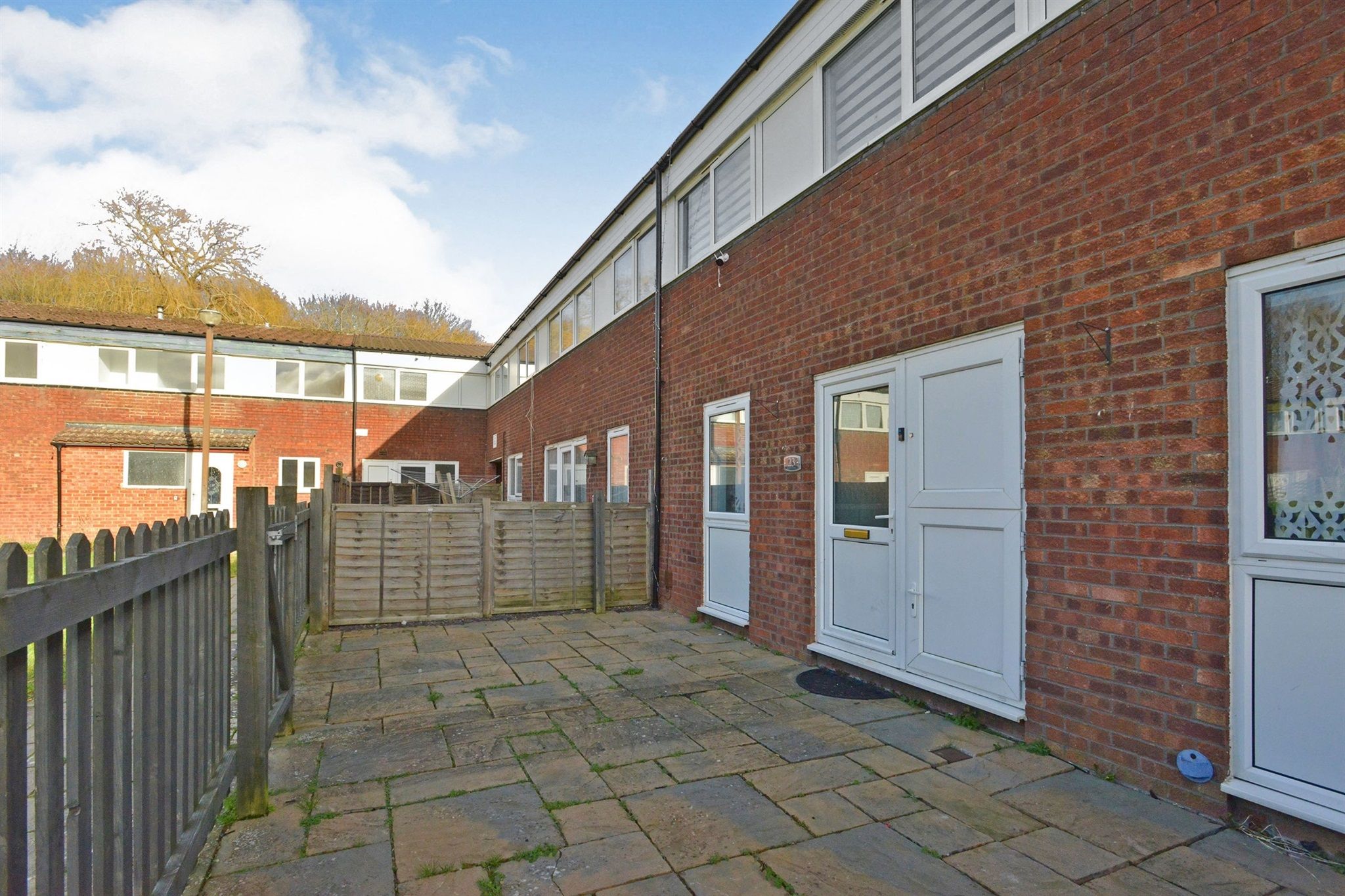 2 bed terraced house for sale in Reeves Croft, Hodge Lea, Milton Keynes