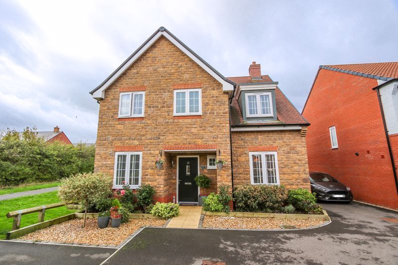 4 bed detached house for sale in Blackcap Avenue, Yatton, Bristol BS49
