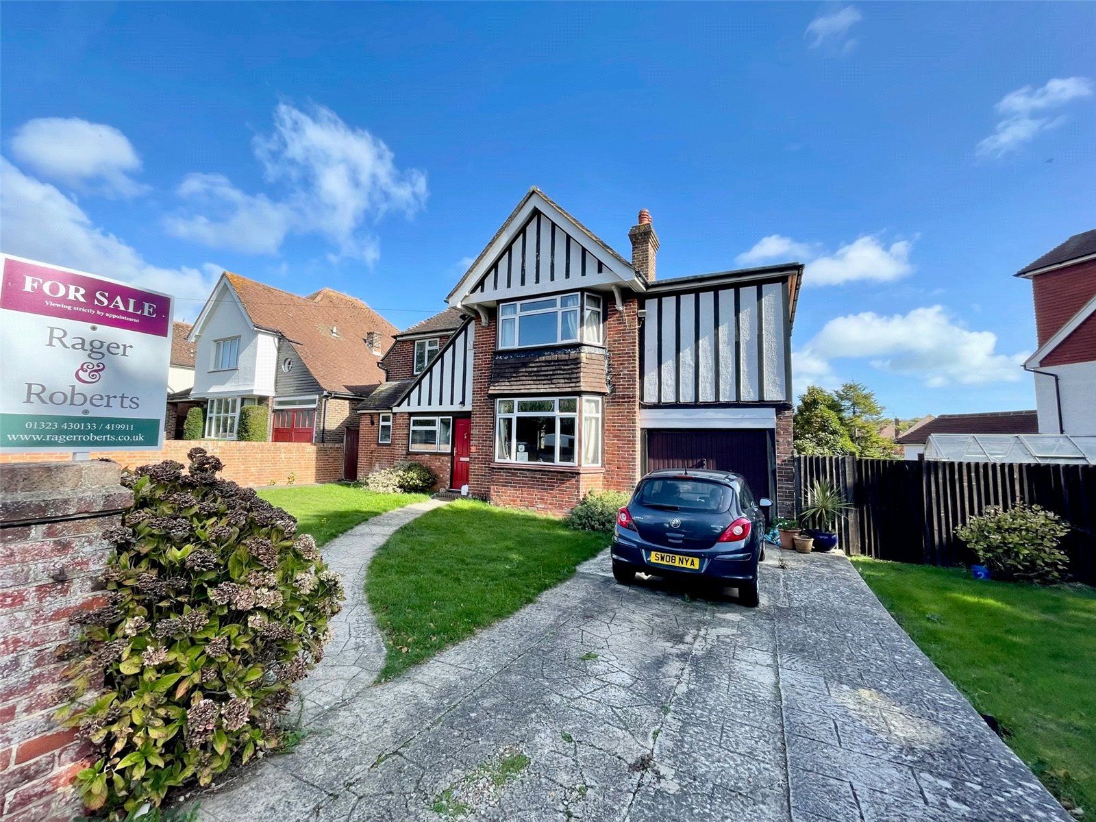 4 bed detached house for sale in Baldwin Avenue, Old Town, Eastbourne