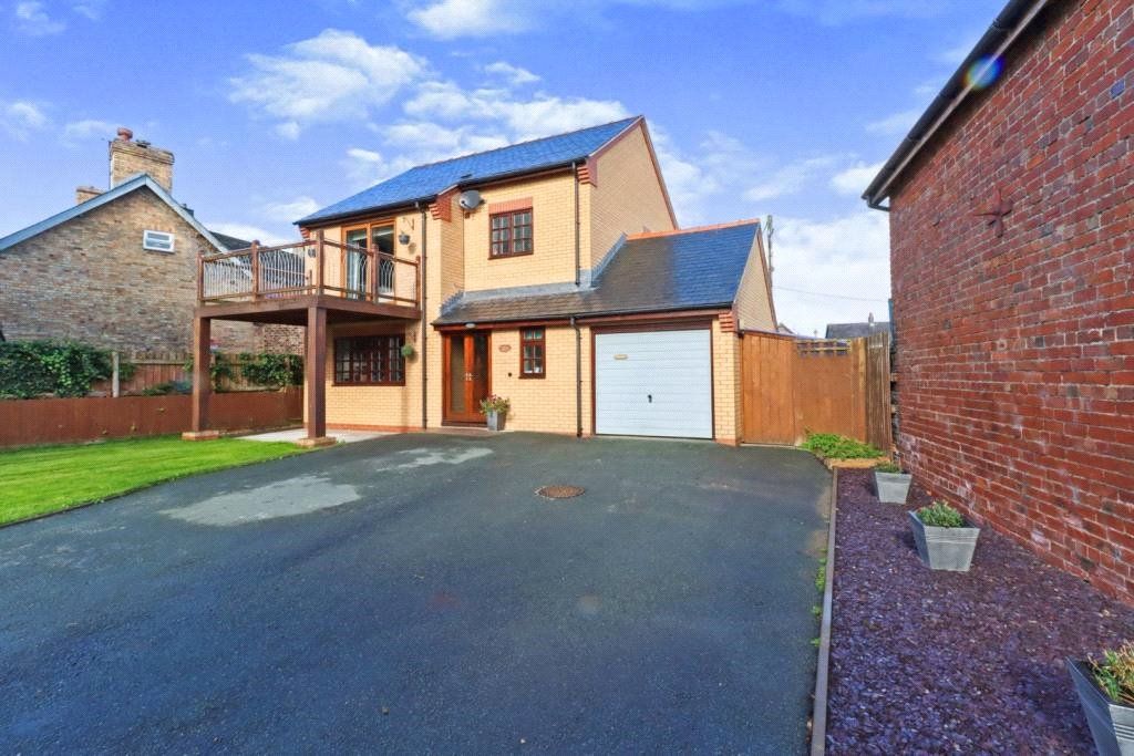 3 bed detached house for sale in Severn Street, Caersws, Powys SY17