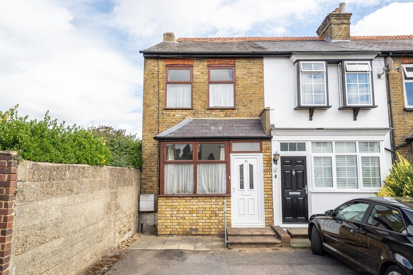 2 bed end terrace house for sale in Cottimore Terrace, WaltonOnThames