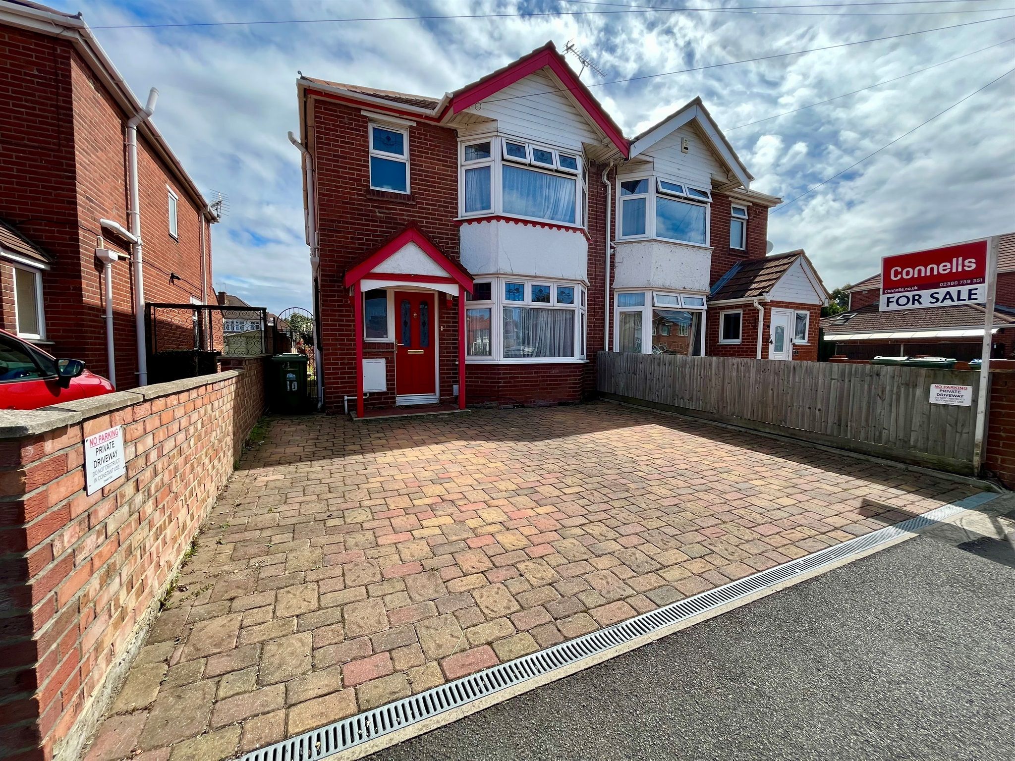 3 bed semidetached house for sale in King Avenue, Southampton