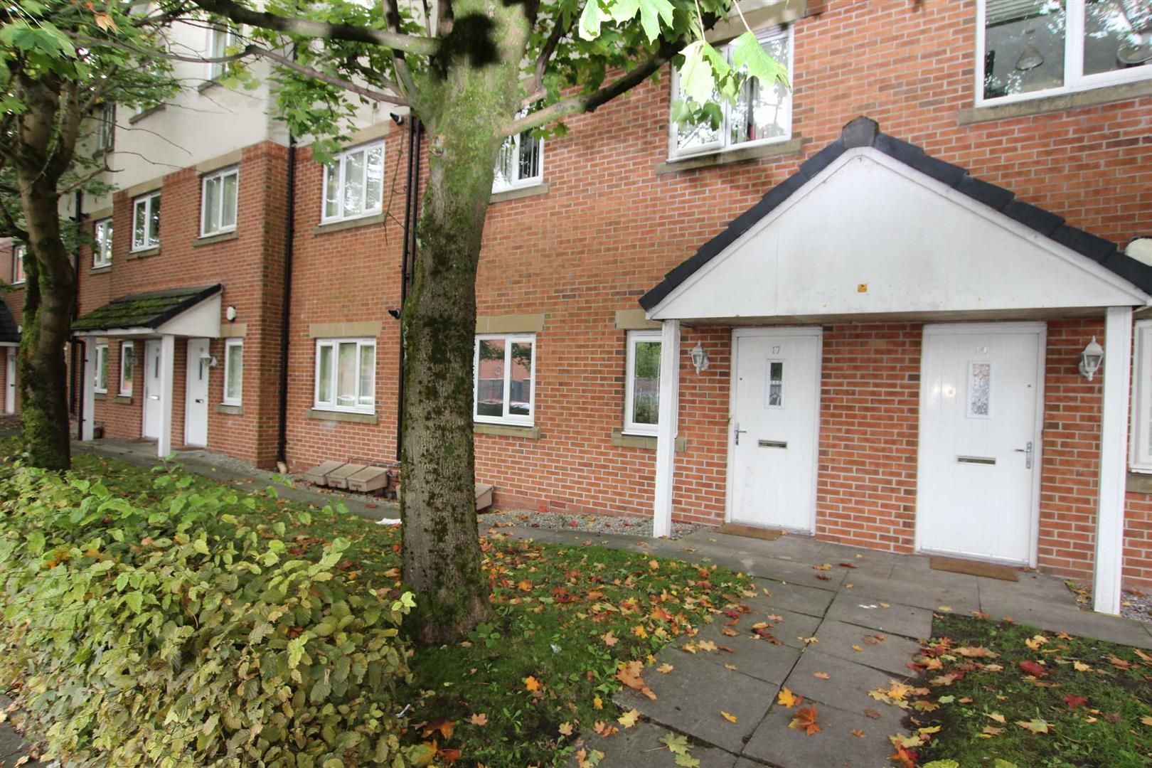 2 bed flat for sale in The Trinity, Bridgeman Street, Bolton BL3 Zoopla