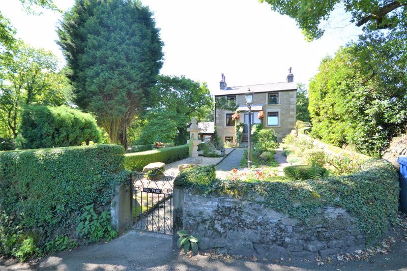 4 bed detached house for sale in Hill Top Lane, WhittleLeWoods PR6 Zoopla