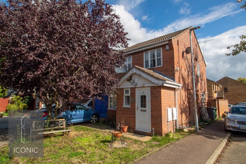 4 bed detached house for sale in Buckthorn Close, Taverham, Norwich NR8