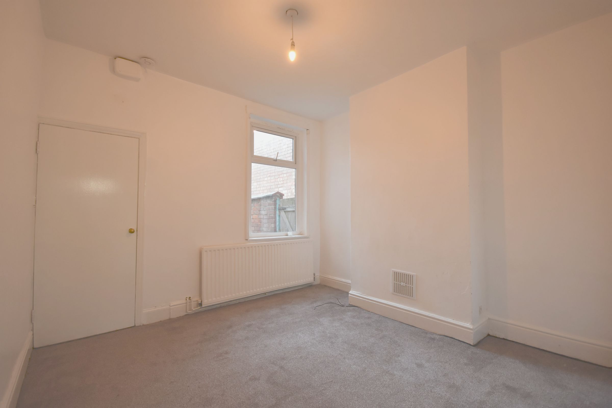 2 bed end terrace house to rent in Hollis Road, Coventry CV3 Zoopla