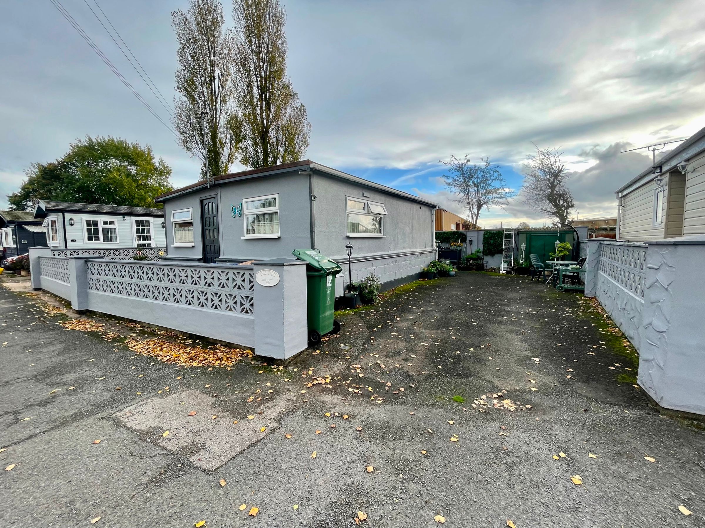 1 Bed Mobile park Home For Sale In The Firs Mobile Home Park Cannock 