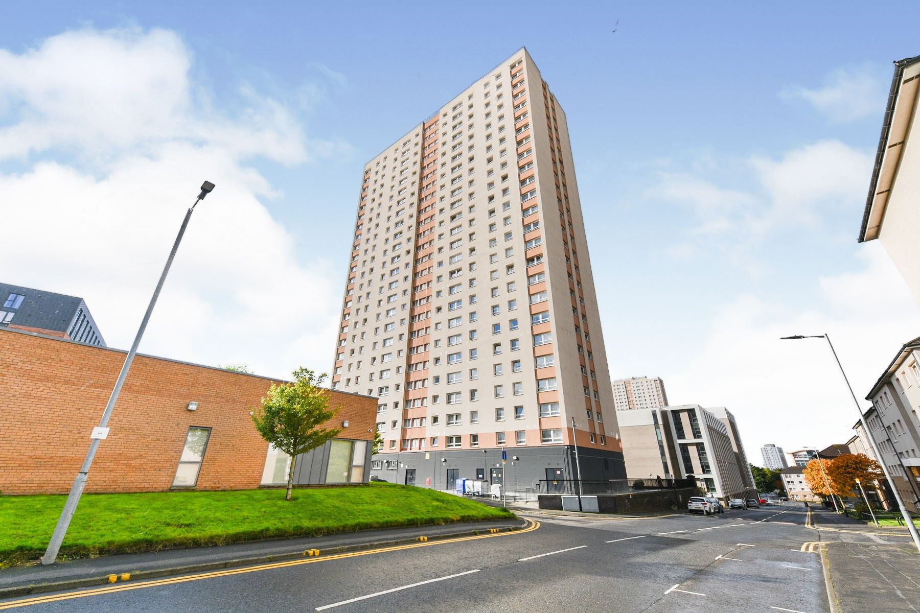 Taylor Place, Townhead, Glasgow G4  