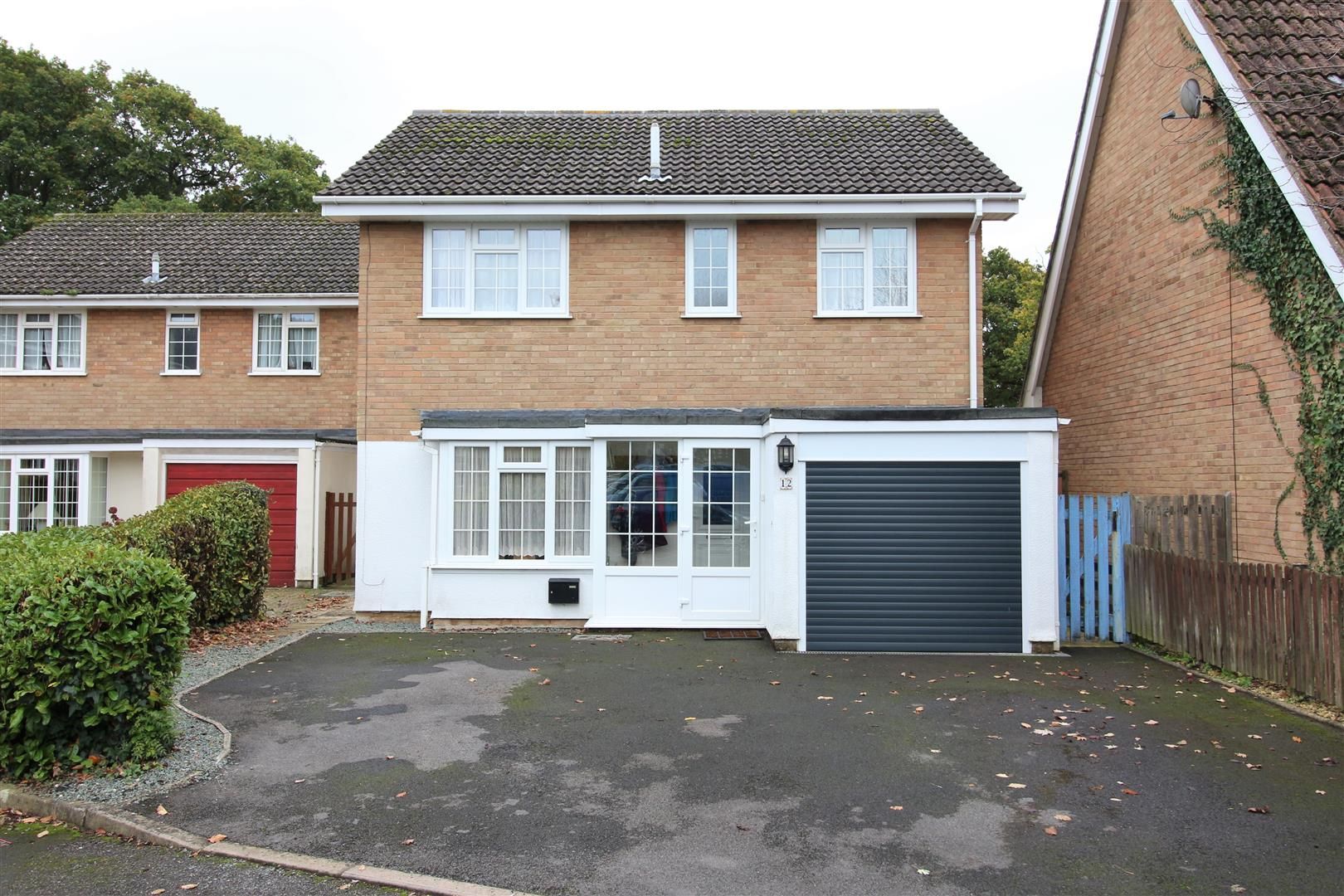 4 bed detached house for sale in Derwent Road, New Milton, Hampshire