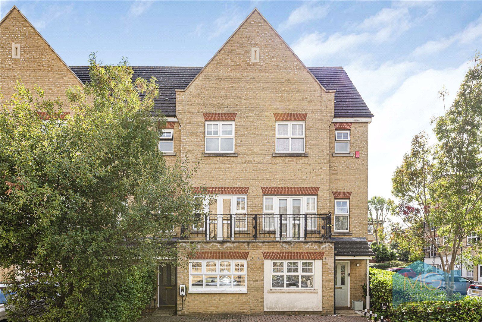 3 bed detached house for sale in Osier Crescent, Muswell Hill, London