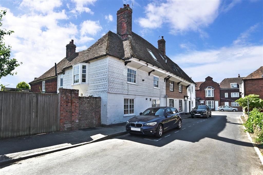 4 bed end terrace house for sale in The Green, Wye, Ashford, Kent TN25