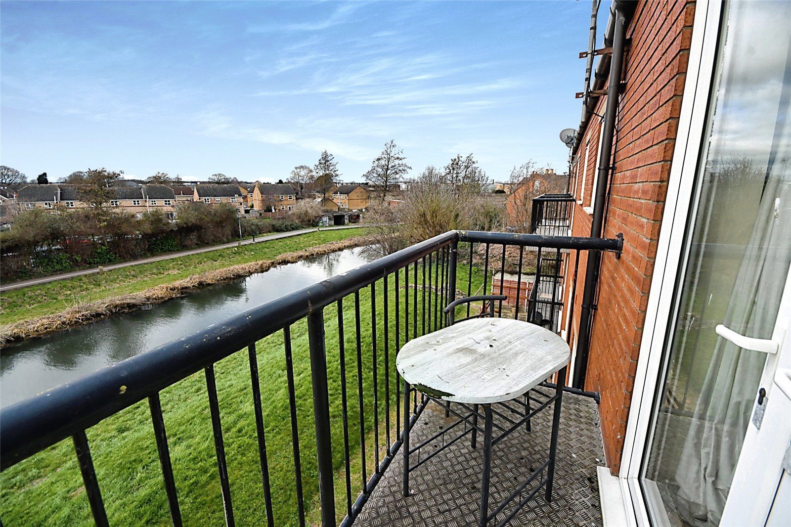 2 bed flat for sale in Riverside Lawns, Peel Street, Lincoln