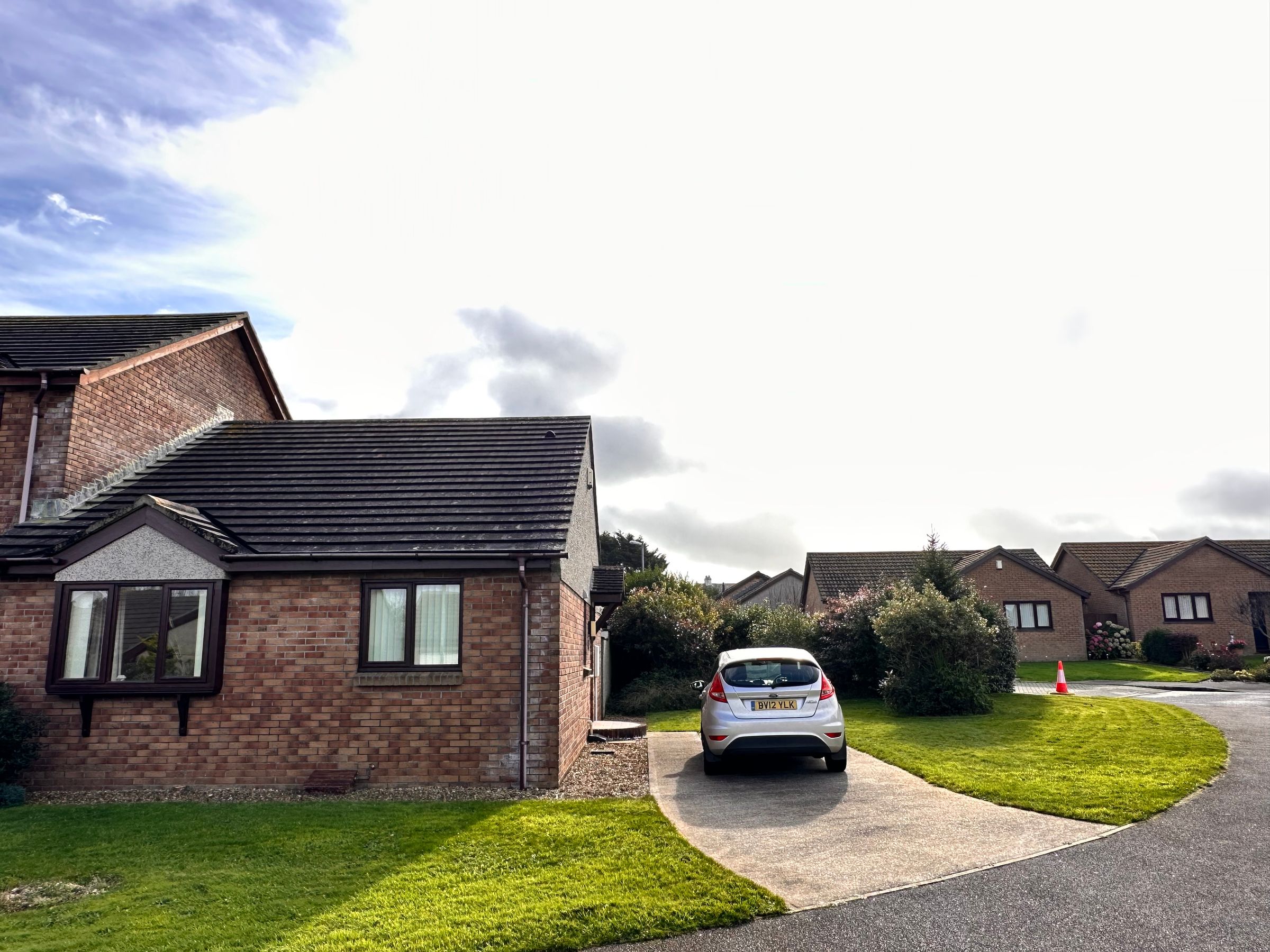 2 bed semidetached bungalow for sale in Wheal Agar, Pool, Redruth TR15