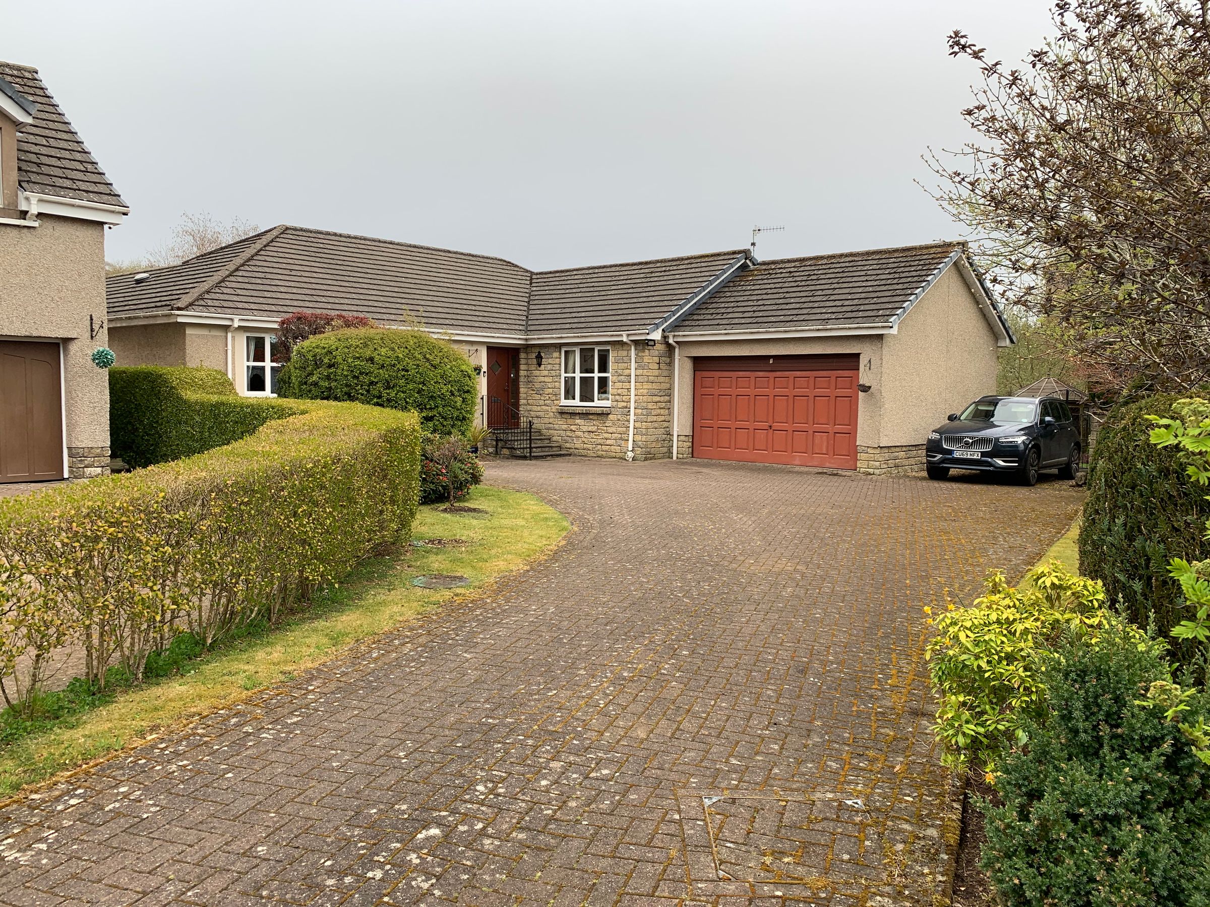 4 bed bungalow for sale in Croft Wynd, Milnathort KY13 Zoopla