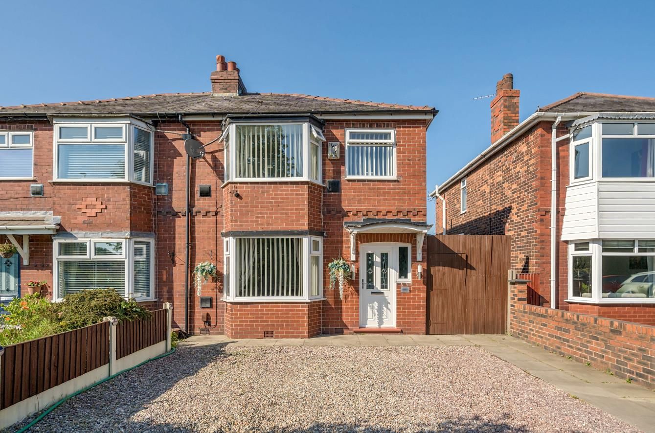 4 bed semidetached house for sale in Manchester Road, Worsley