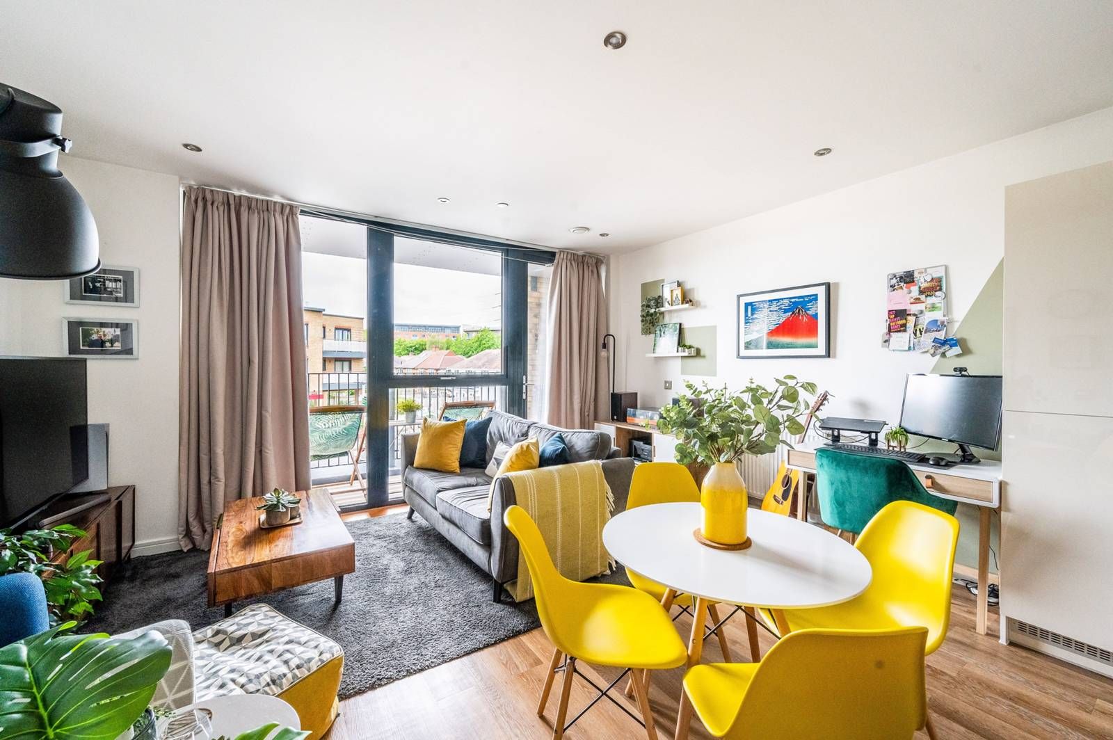 Prince Georges Road Colliers Wood London SW19  