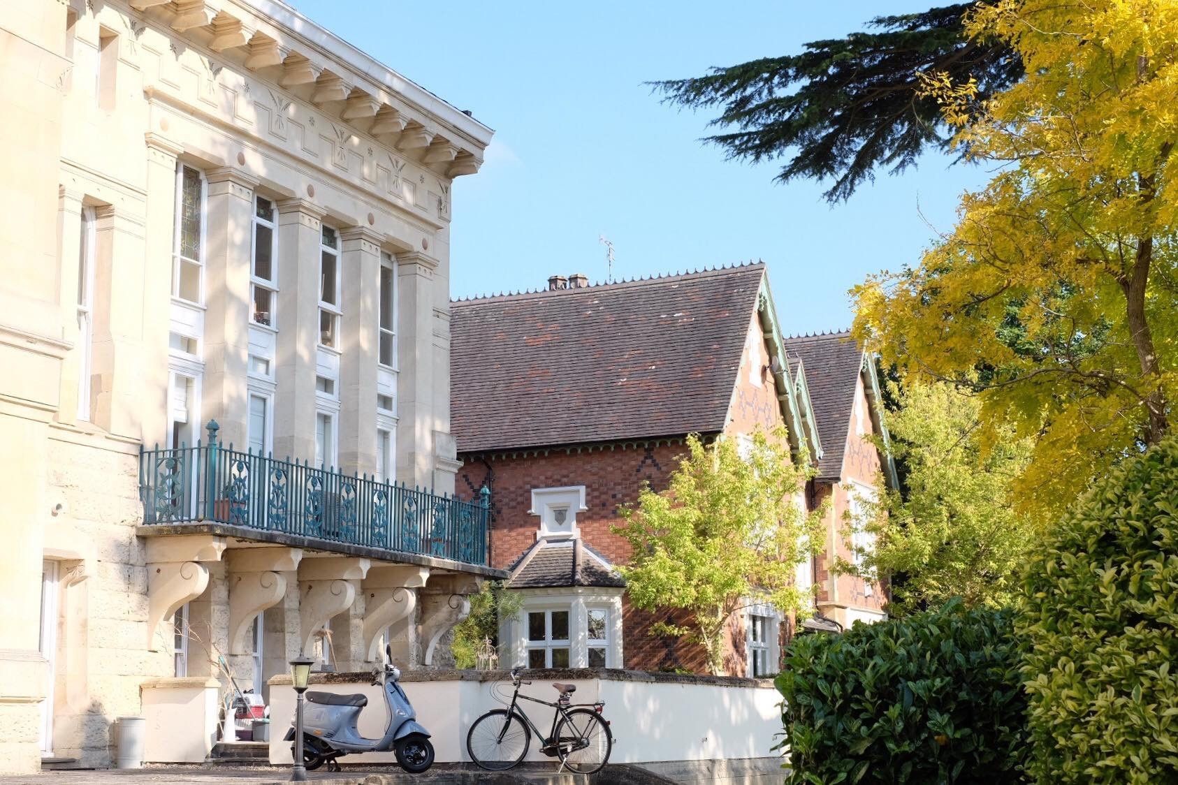 2 bed flat for sale in Copps Road, Leamington Spa, Warwickshire CV32