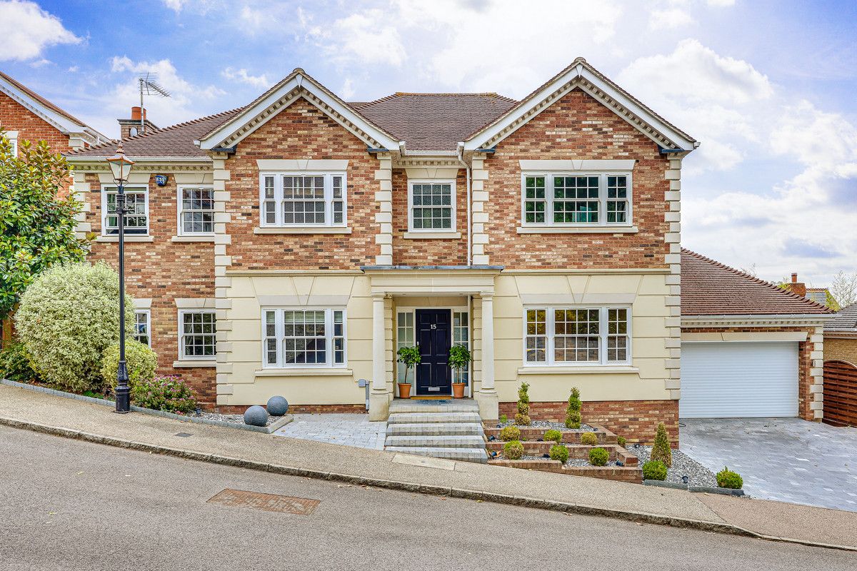 4 bed detached house for sale in Vicarage Heights Vicarage Hill