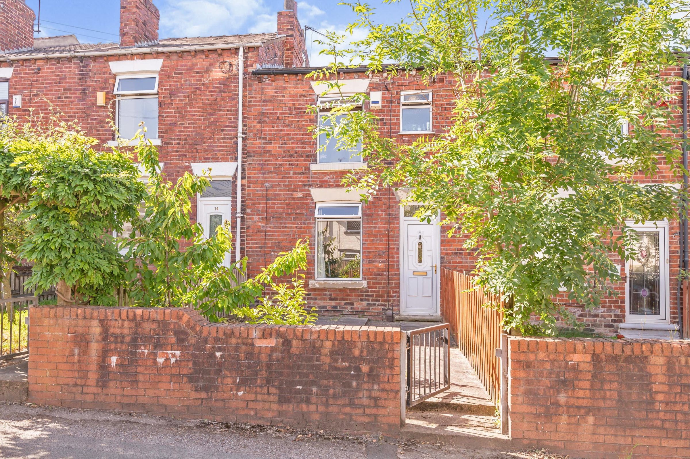 2 bed terraced house for sale in Oakes Street, Wakefield WF2 Zoopla