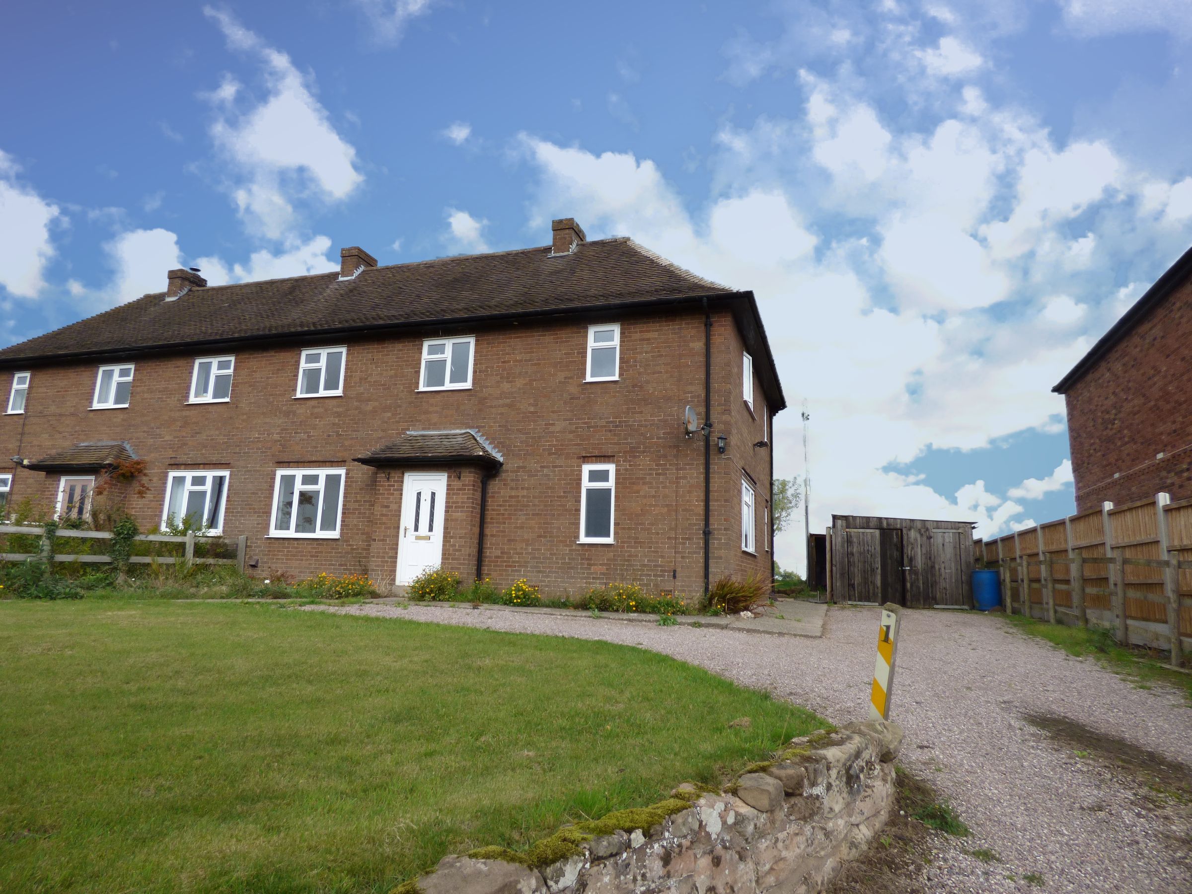 3 bed semidetached house to rent in Ruyton Road, Little Ness