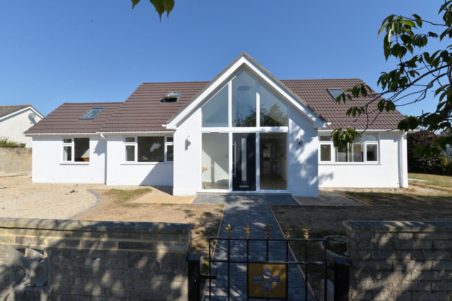 4 bed property for sale in Winton Way, New Milton BH25 Zoopla