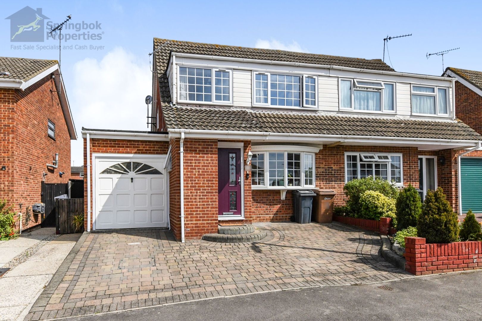 3 bed semidetached house for sale in Briarswood, Chelmsford, Essex CM1
