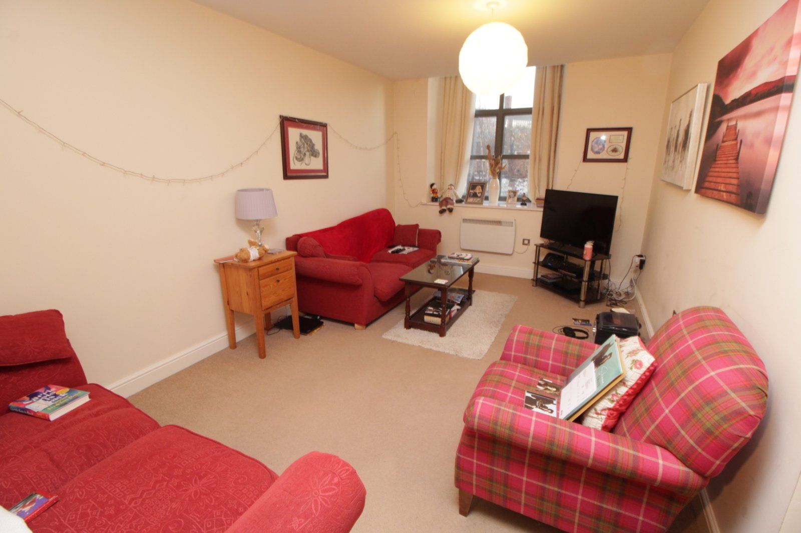 2 bed flat for sale in Glossop Brook Road, Glossop, Derbyshire SK13