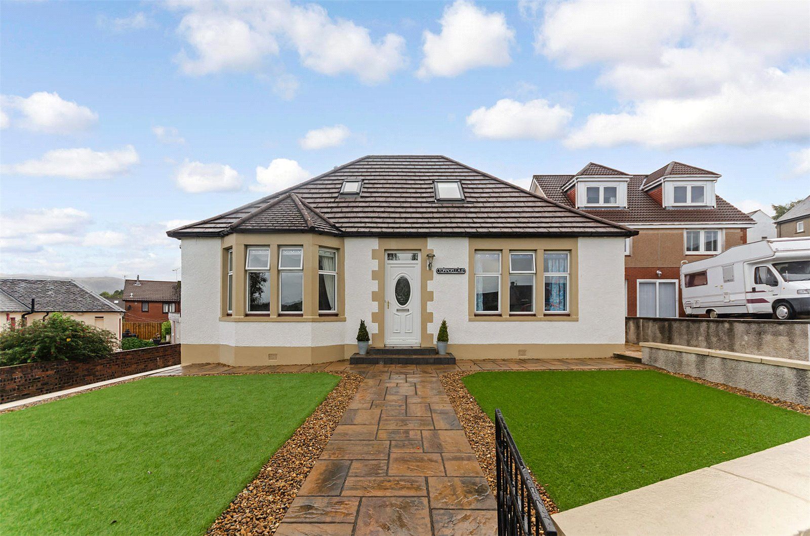 3 bed bungalow for sale in Rosebank, Sauchie, Alloa, Clackmannanshire