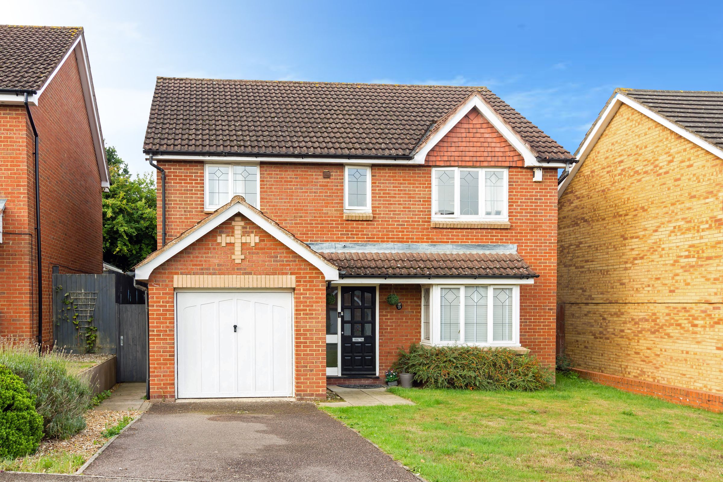 4 bed detached house for sale in Moreton Avenue, Wellingborough NN8