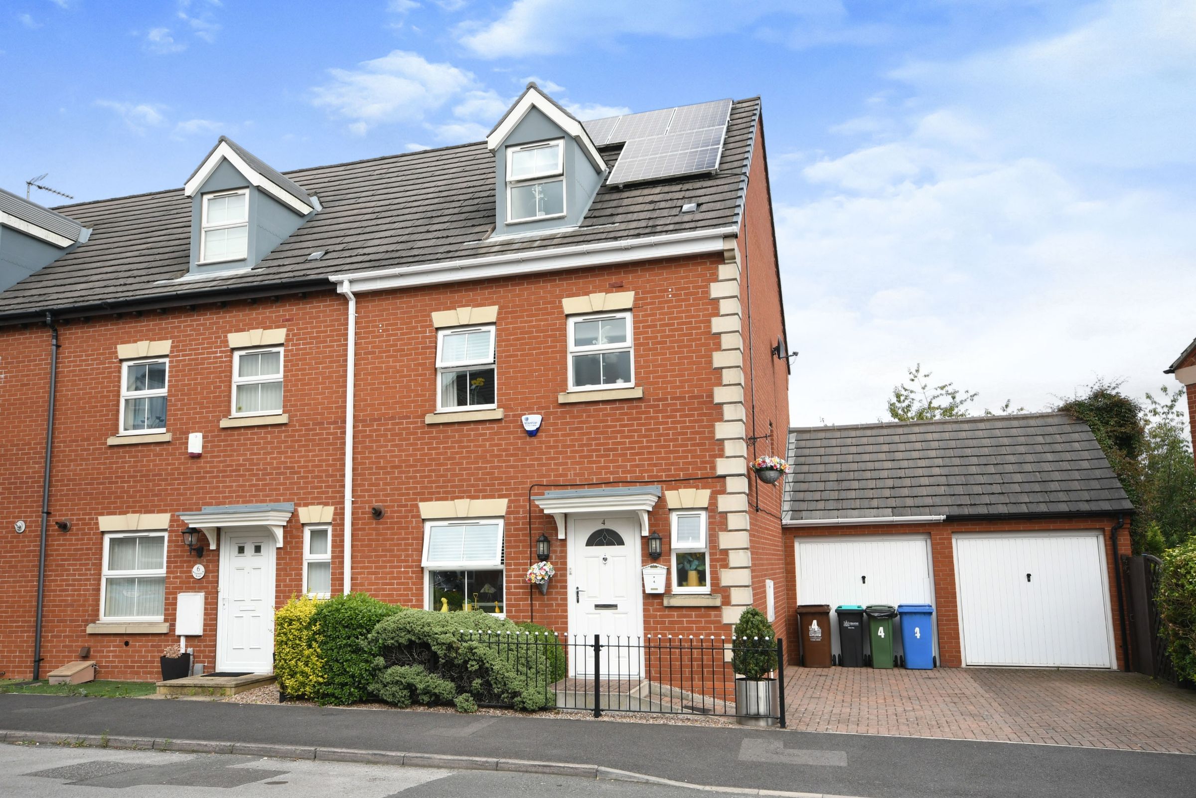 4 bed detached house for sale in Thoresby Road, Mansfield Woodhouse, Mansfield NG19 Zoopla