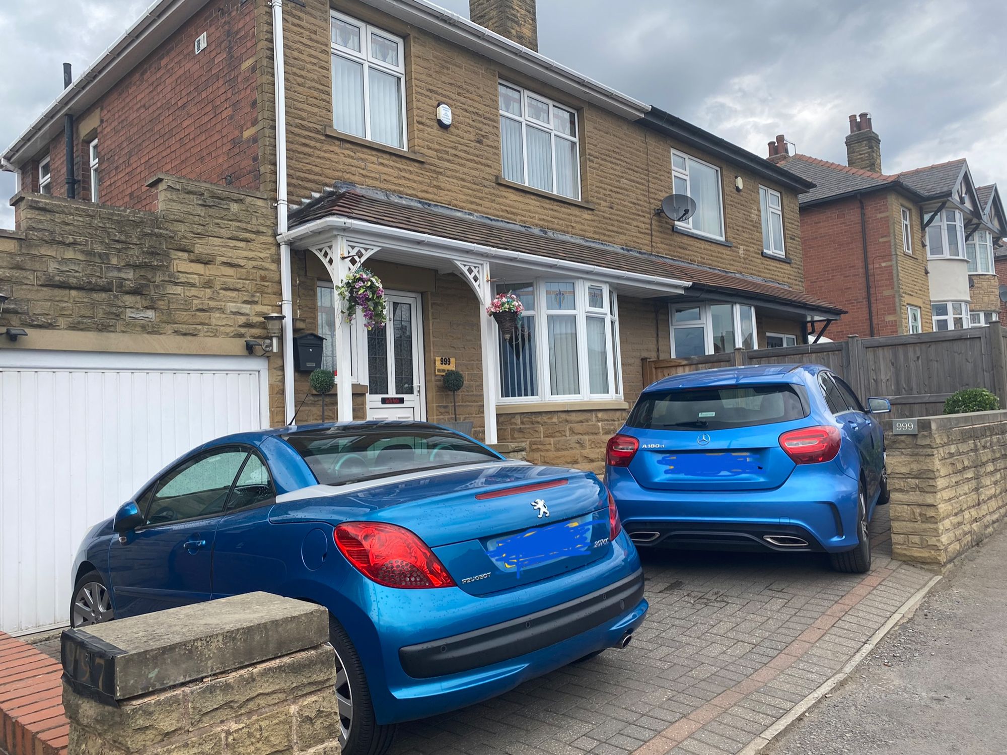 3 bed semidetached house for sale in Leeds Road, Dewsbury WF12 Zoopla