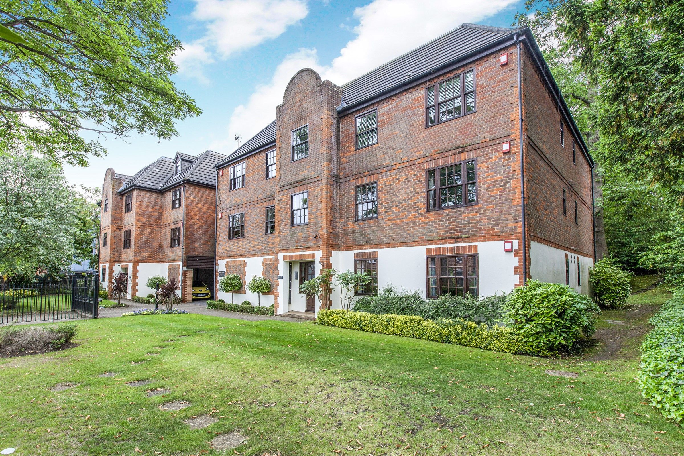 1 bed flat to rent in Weybridge, Surrey KT13 Zoopla