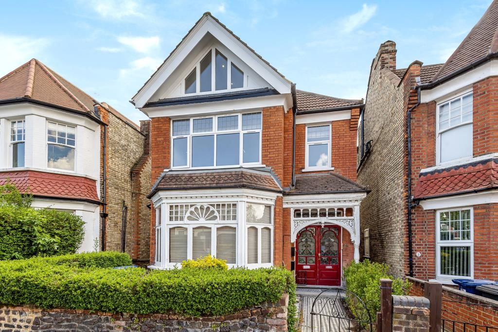 Princes Avenue, Finchley Central N3  