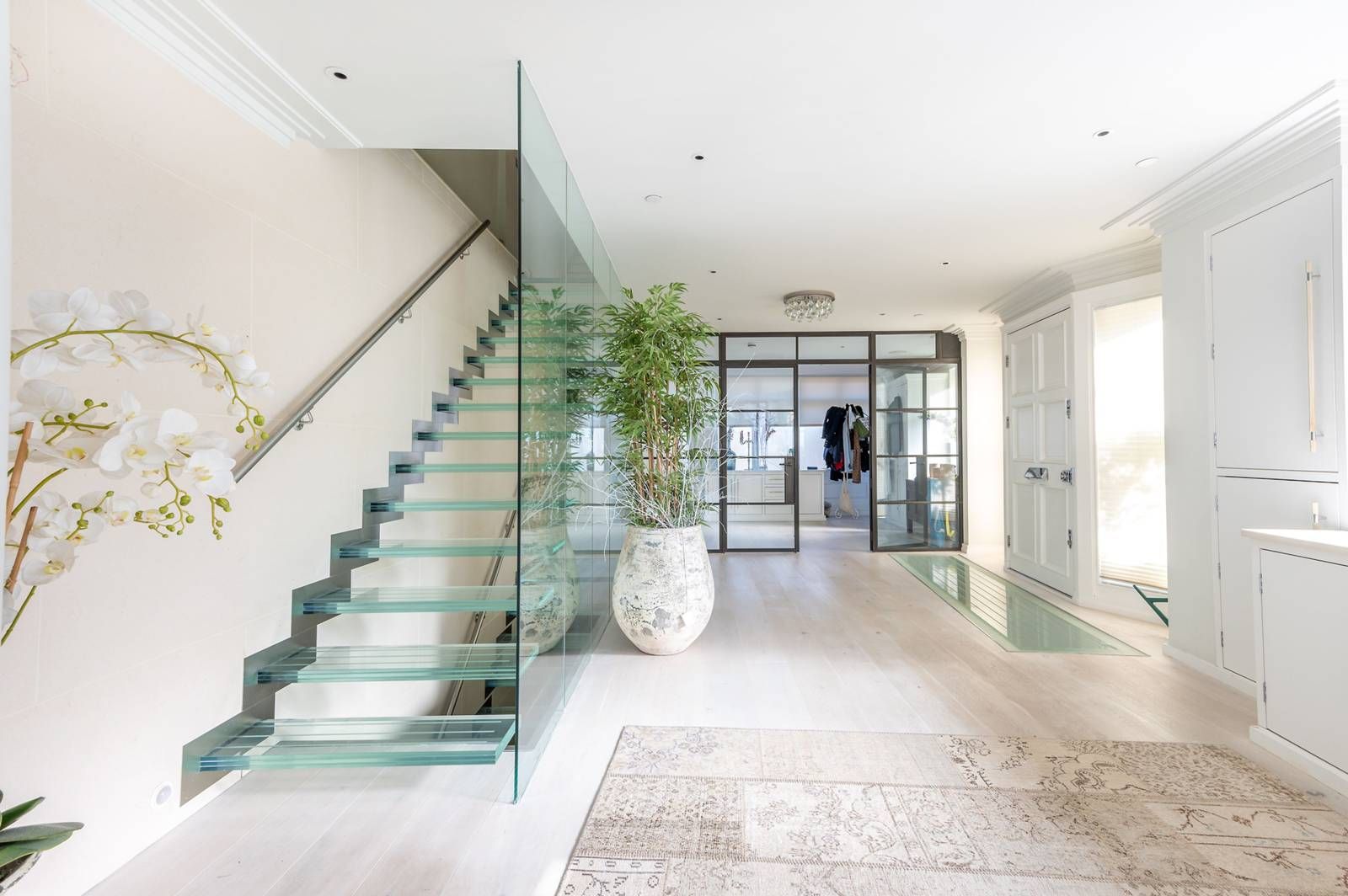 Belmont Close, Clapham Old Town, London SW4  