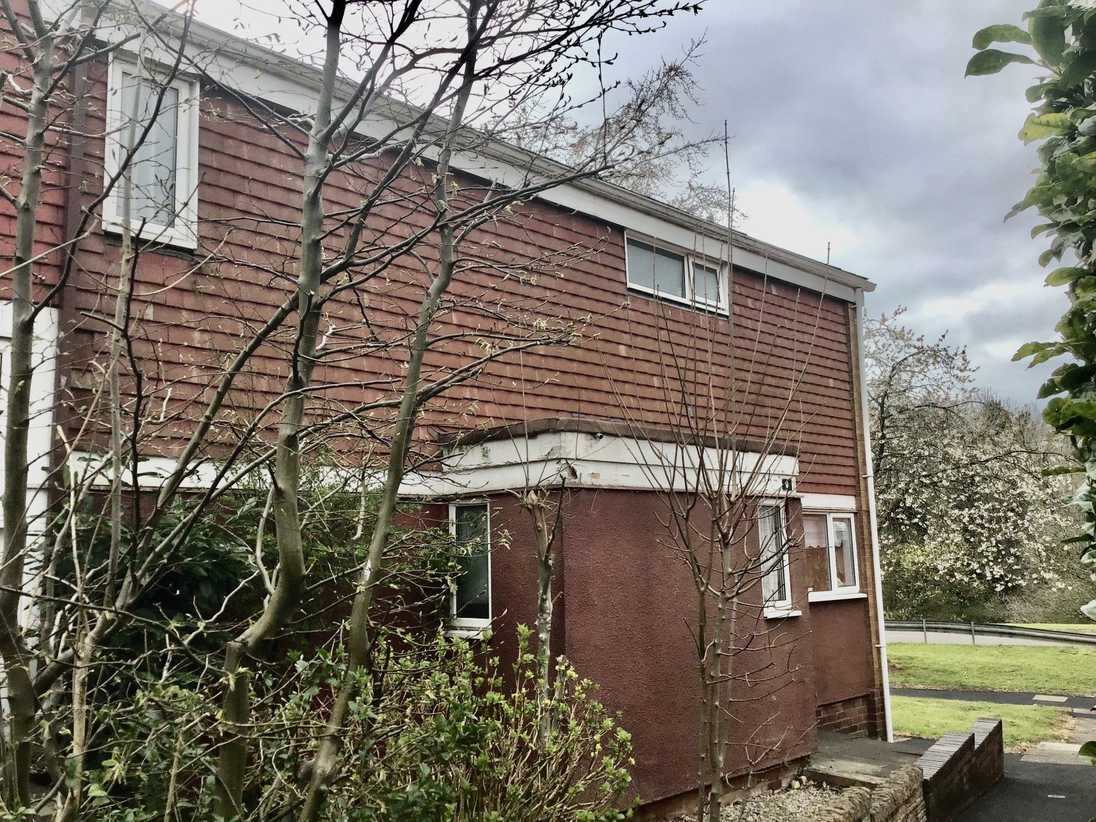 3 bed end terrace house for sale in Summerhill, Sutton Hill, Telford