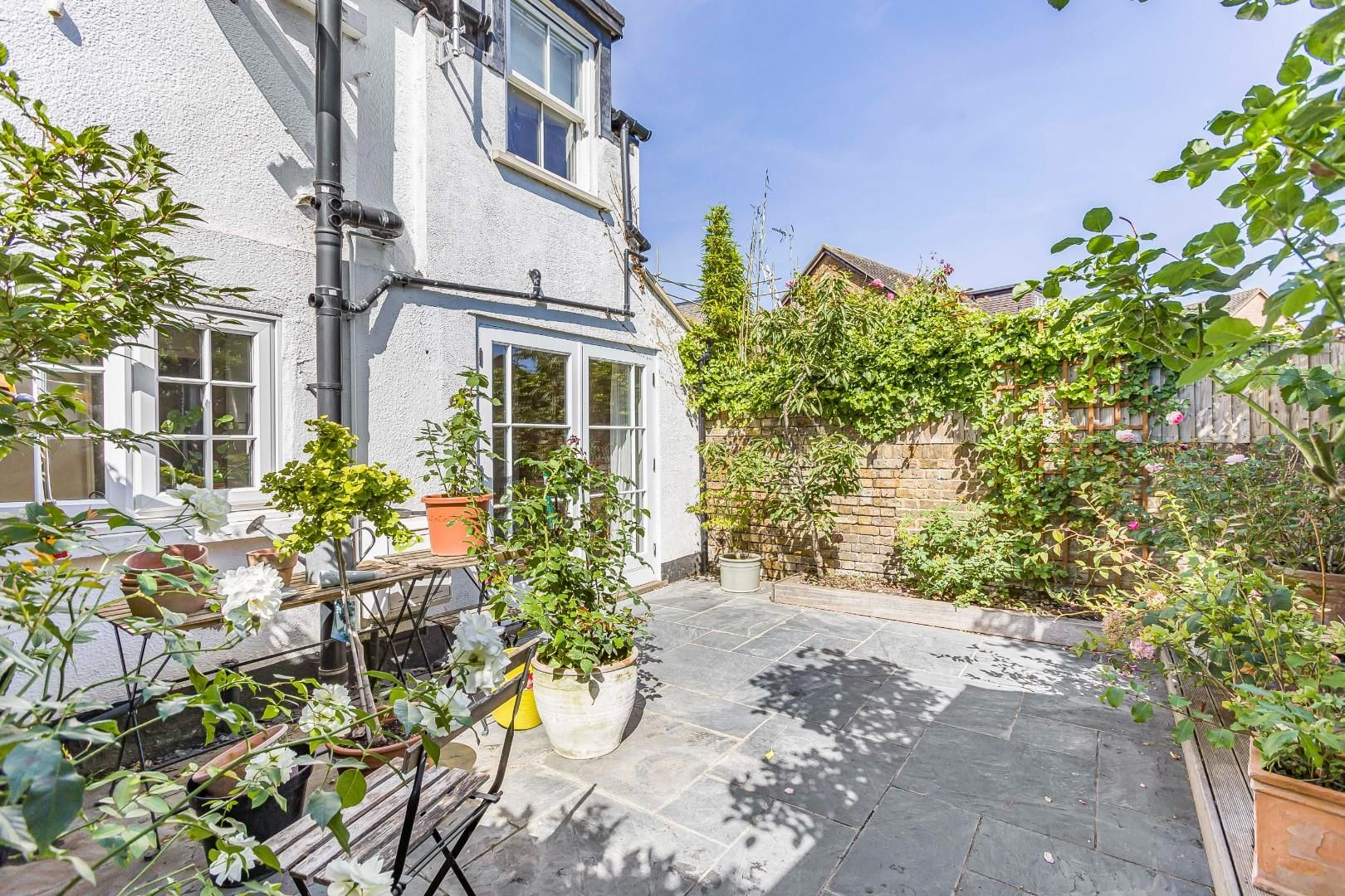 2 bed semidetached house for sale in Bengeo Street, Hertford SG14 Zoopla