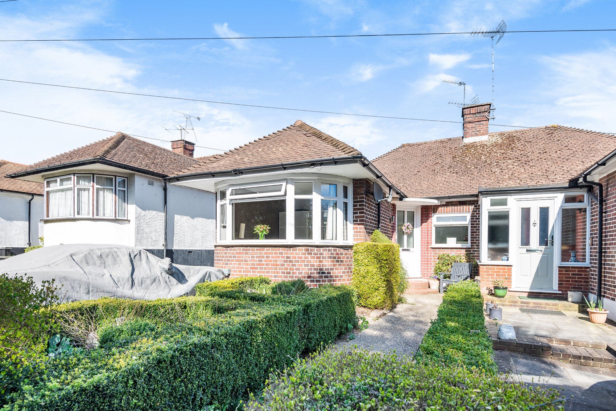 3 bed semidetached bungalow for sale in Pinewood Drive, Farnborough