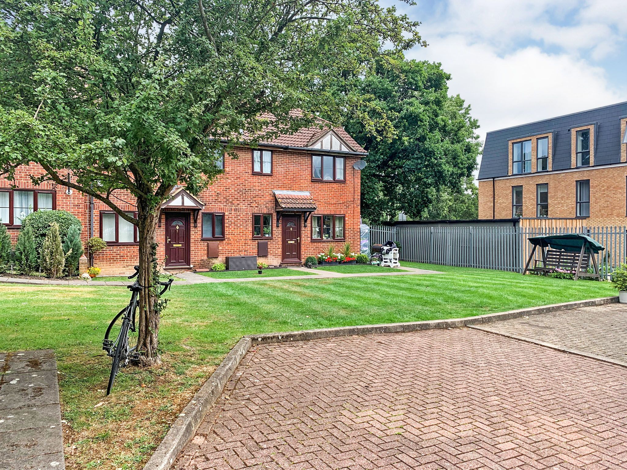 St. Andrews Terrace, Prestwick Road, Watford WD19  