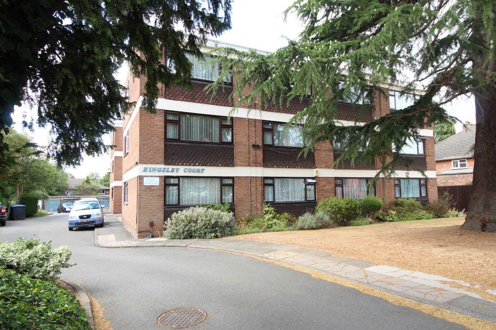 2 bed flat for sale in Kingsley Court, Church Road, Yardley, Birmingham
