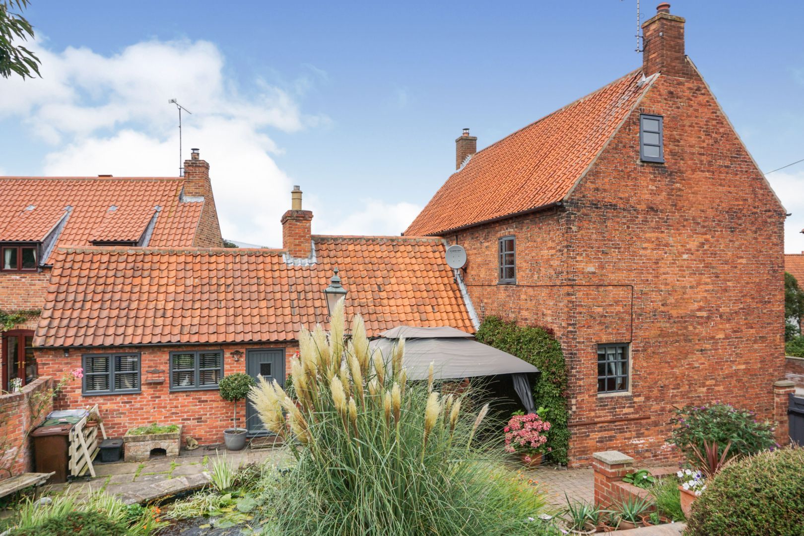 4 bed cottage for sale in Newark Road, Wellow, Newark NG22 Zoopla