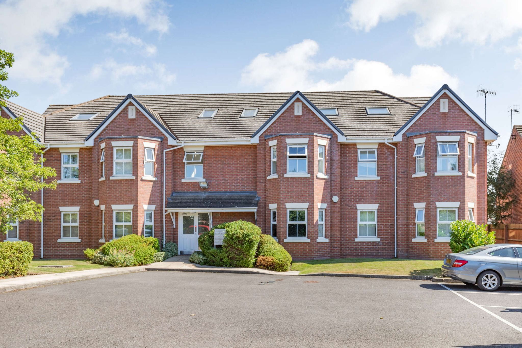 2 bed flat for sale in Etruria Court, Humbert Road, StokeOnTrent ST1