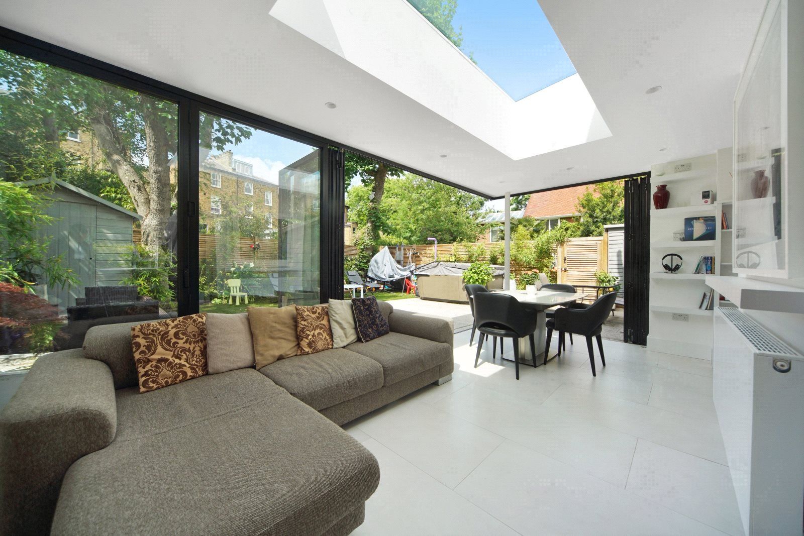 Hartham Close, Hillmarton Conservation Area, Camden, London N7  