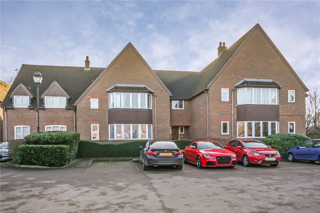 1 bed flat to rent in Westminster Court, Grove Road, Harpenden, Herts AL5 Zoopla