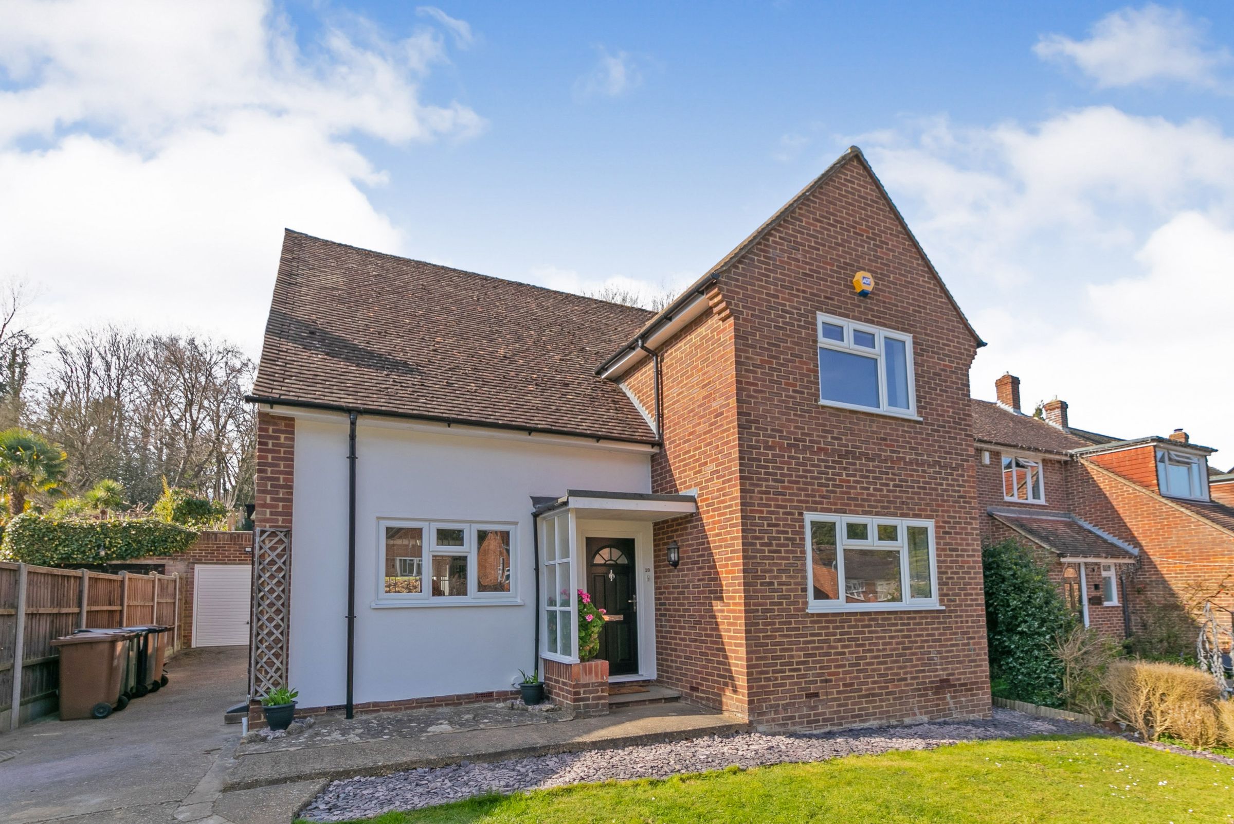 4 bed detached house for sale in Trapham Road, Maidstone, Kent ME16