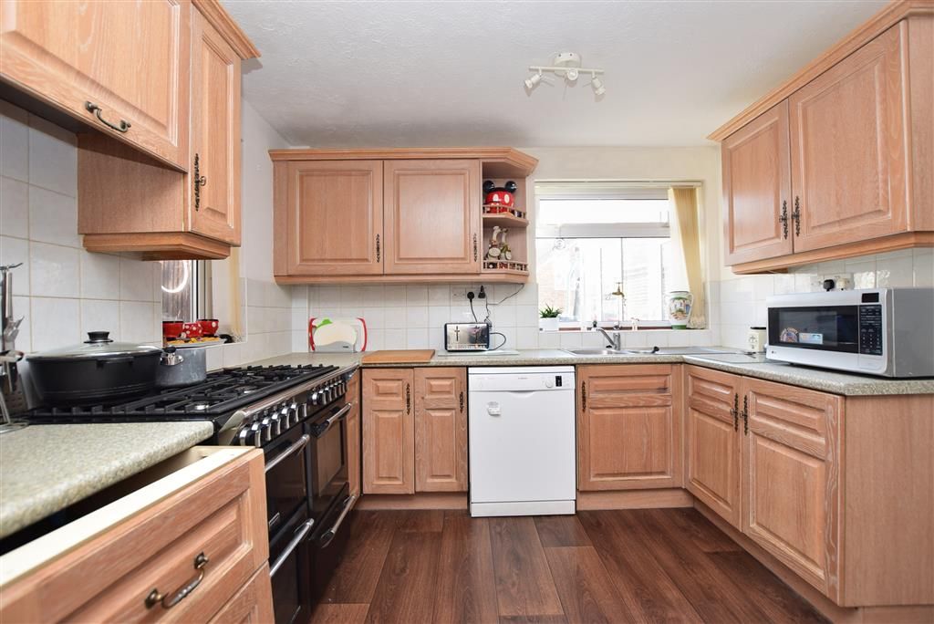 The Glade, Furnace Green, Crawley, West Sussex RH10  