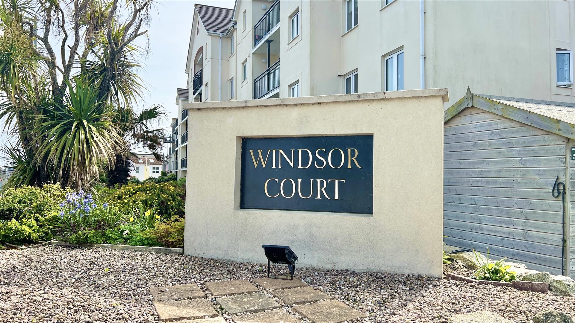 1 bed flat for sale in Windsor Court, Mount Wise, Newquay TR7 Zoopla