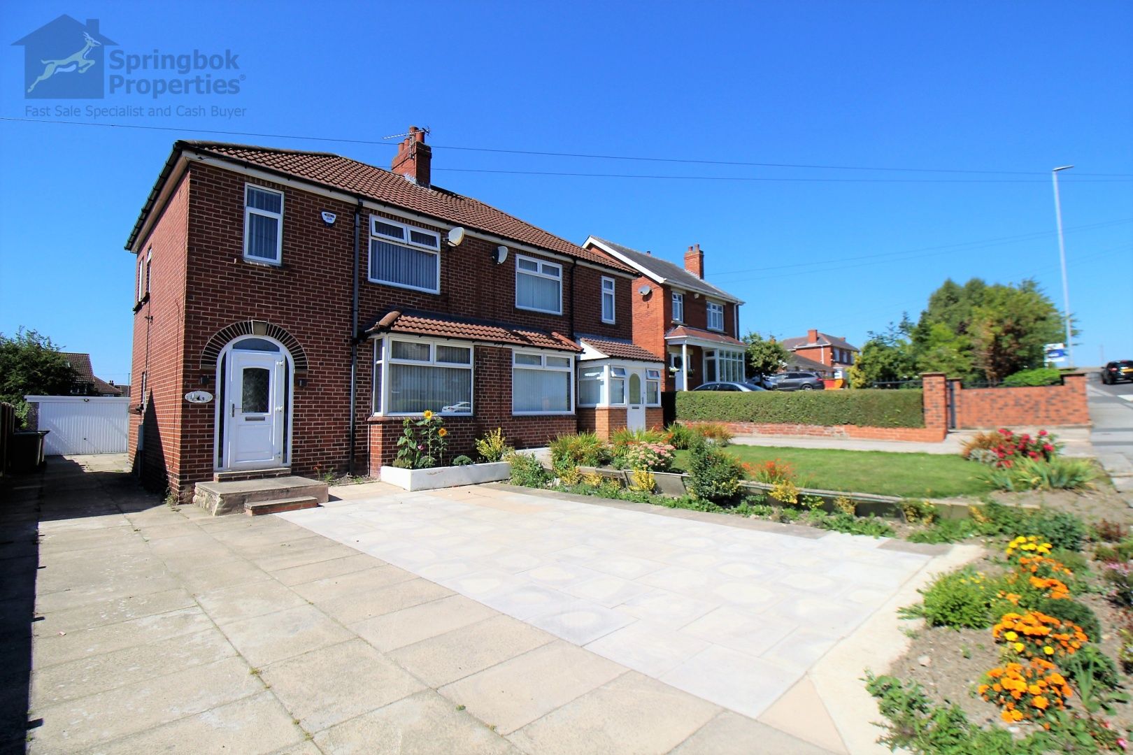 3 bed semidetached house for sale in Leeds Road, Kippax, Leeds, West