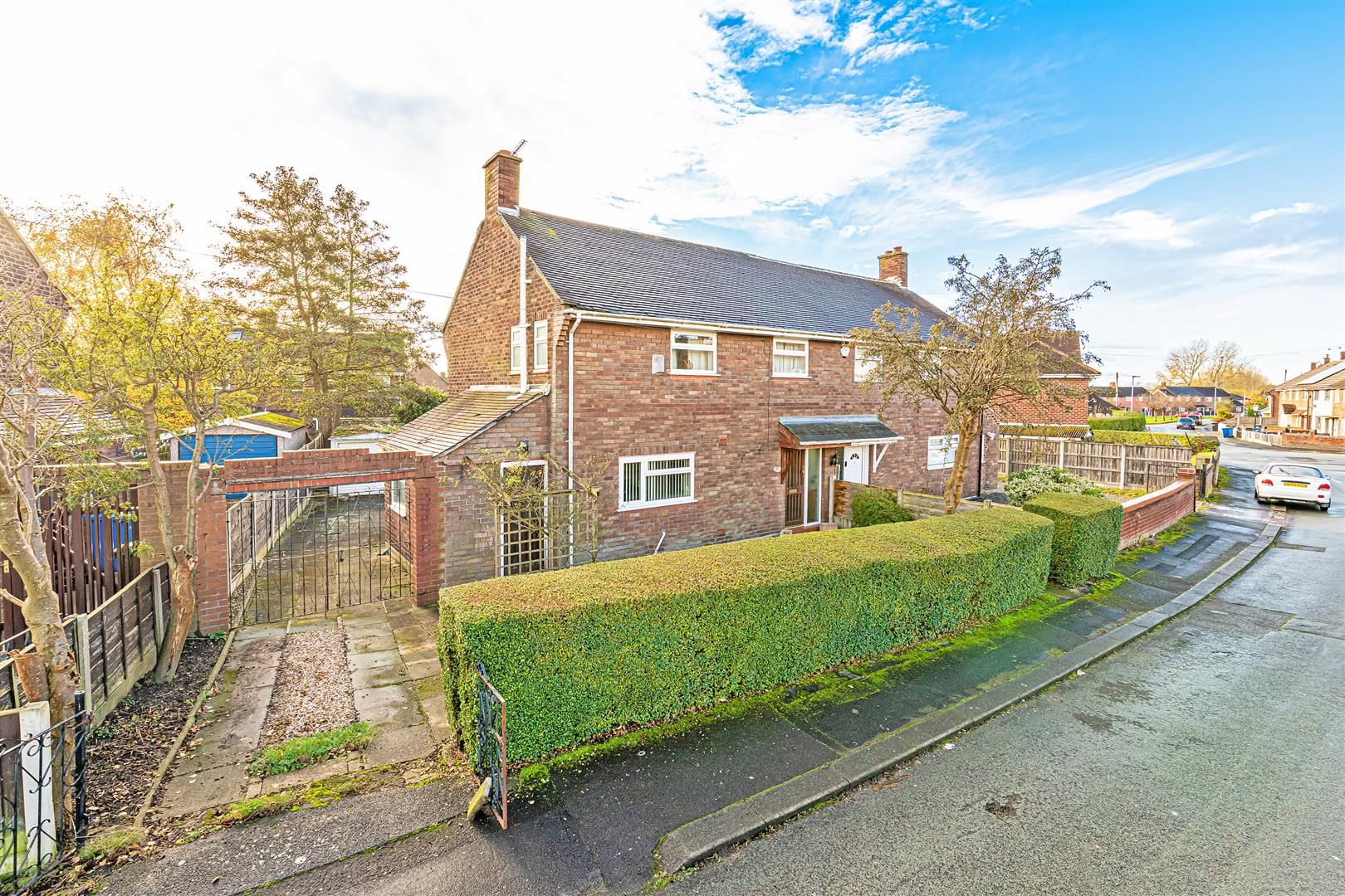 3 bed semidetached house for sale in Fitzwalter Road, Woolston