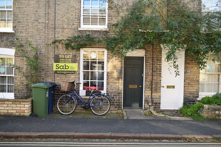 2 bed terraced house to rent in Covent Garden, Cambridge CB1 Zoopla
