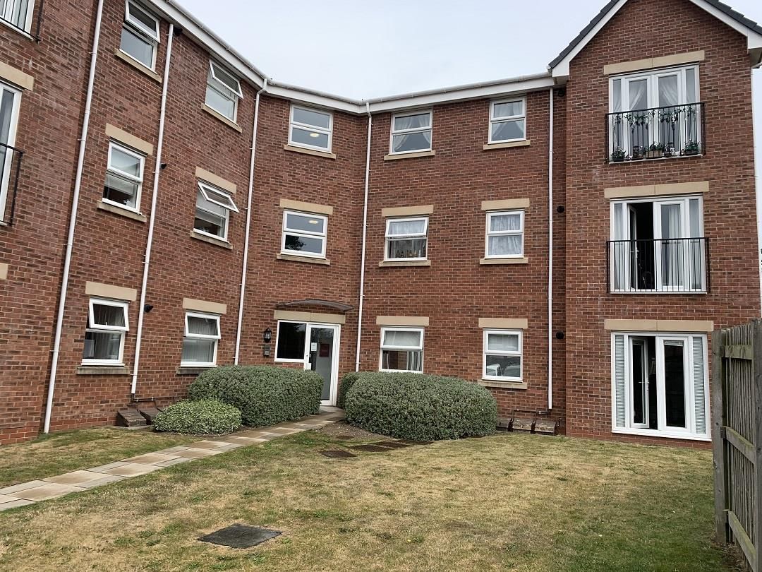 2 bed flat for sale in Hirwaun, Wrexham LL11 Zoopla